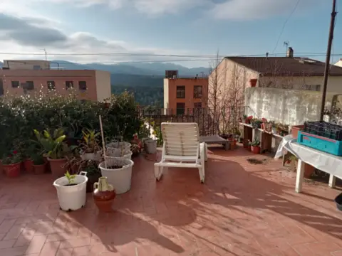 Casa adosada en Carrer Església, 25
