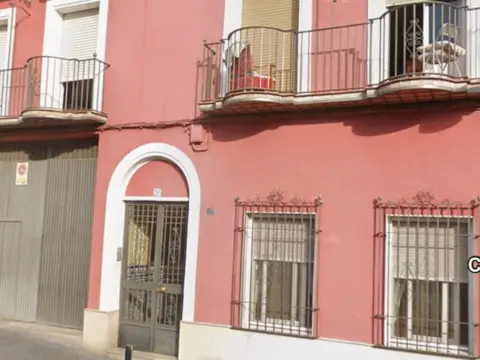 Piso en calle de la Calzada, 28