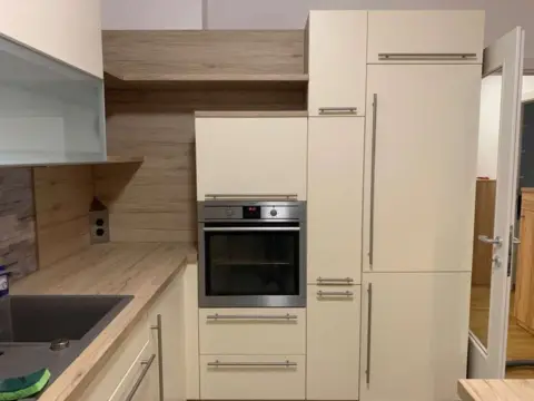 Piso en calle de Antonio Maura, 5