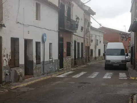 Casa rústica en calle de Agustina de Aragón, 31