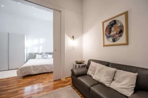 Piso en calle de Álvarez Quintero, 53