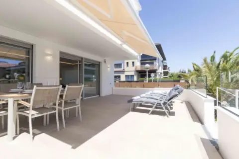 Apartamento en calle de Wiesbaden, 2