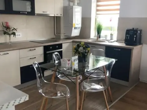 Piso en calle de San Antonio, 16