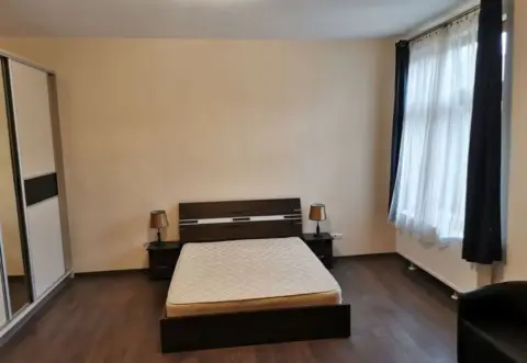 Piso en calle de Arana, 8