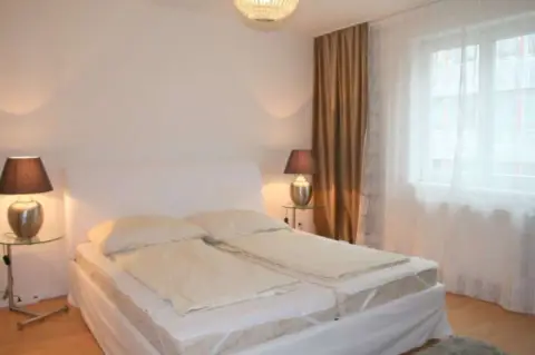 Piso en calle Sant Tomás de Villanueva,  2