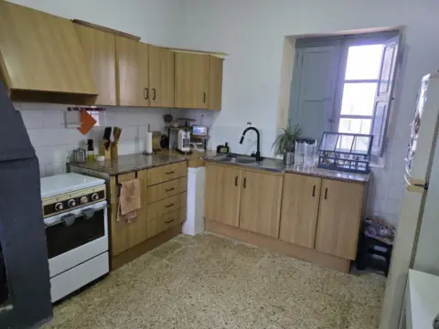 Chalet pareado en Avenida de la Foia, 1