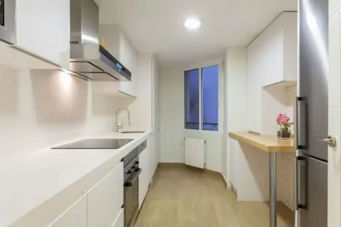 Apartamento en calle de Manuel Murguía, 9
