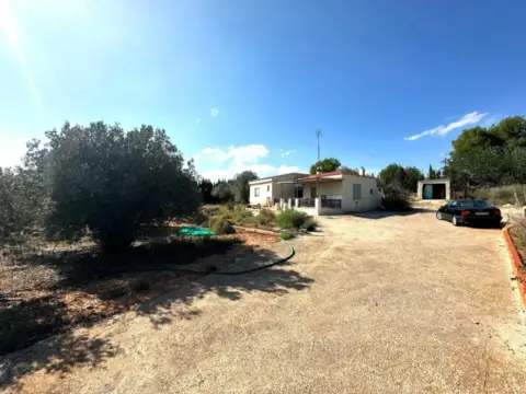 Chalet unifamiliar en Cv-383,  1