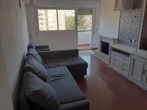 Piso en calle Don Alfonso Palazón Clemares,  4