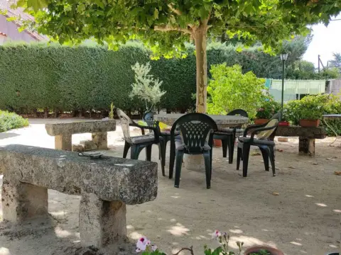 Chalet unifamiliar en calle de la Virgen del Valle, 1