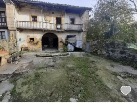 Casa adosada en Poblado Collado, 1031
