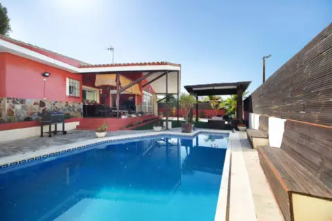 Chalet adosado en calle de la Goleta, 26