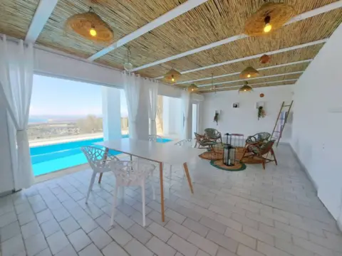 Chalet adosado en Carrer d'Alacant, 40