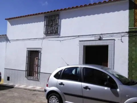Casa rústica en calle Zurbarán, 21