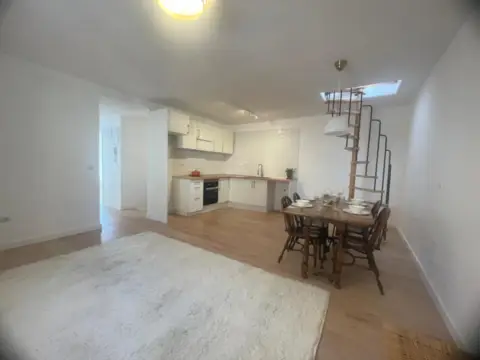 Piso en calle Mayor, 33