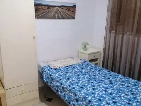 Piso en calle San Leonardo, 22