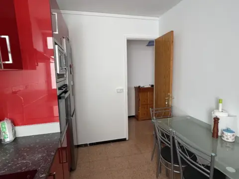 Piso en calle Alférez Quintana Suárez, 1