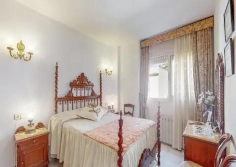 Piso en Carrer de Llorenç Riber, 4