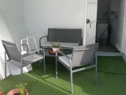 Casa pareada en calle Real, 10