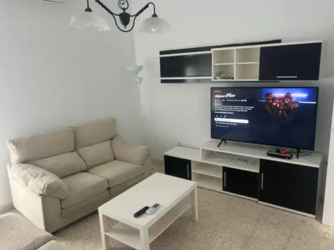 Casa pareada en calle Real, 10