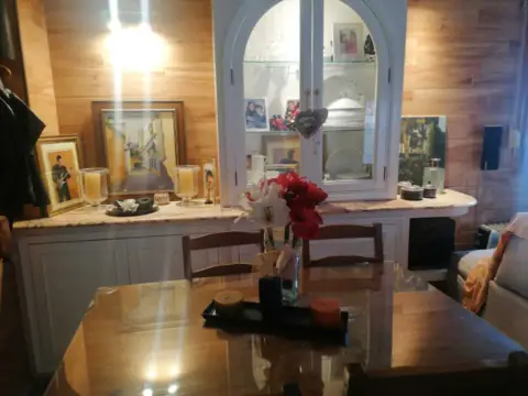 Casa adosada en calle de la Azuda, 10