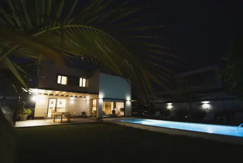 Chalet adosado en calle Crucero, 6