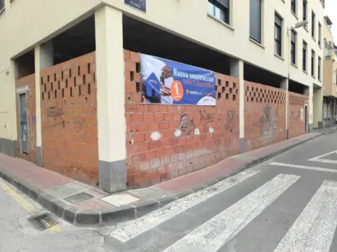 Estudio en calle del Poeta Antonio Machado, 1