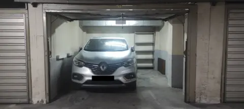 Garaje en calle de Lepanto, 6