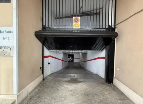 Garaje en calle Huerto Pomares, 4