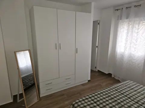 Piso en calle del Obispo Ciriaco Benavente, 1