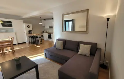 Piso en calle de Idiakez, 3