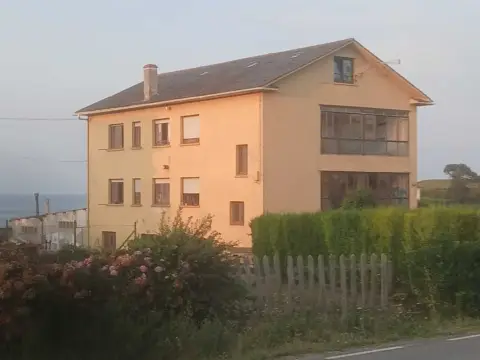Piso en Avenida de Galicia, 25
