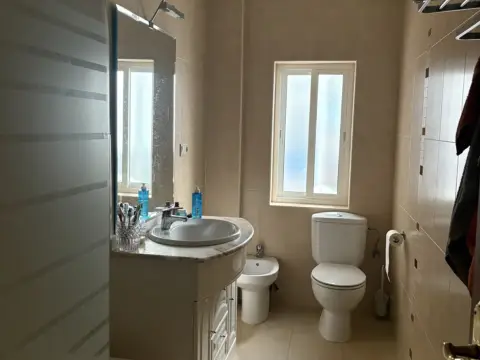 Piso en Paseo de San Vicente, 32