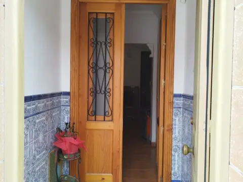 Casa adosada en calle de la Cañada, 64