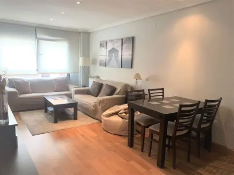 Apartamento en Avenida de León, 6