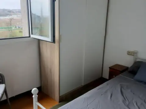 Habitación en calle del Pino, 6