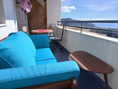 Piso en calle de las Higueras, 93