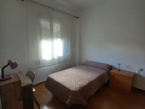 Habitación en calle del Arzobispo Olaechea, 40