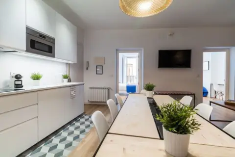 Apartamento en calle de Guillén de Brocar, 21