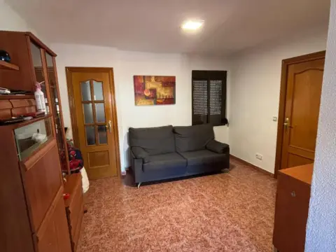 Piso en calle de Montesa, 11