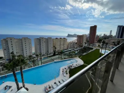 Apartamento en Avenida de la República Argentina, 1