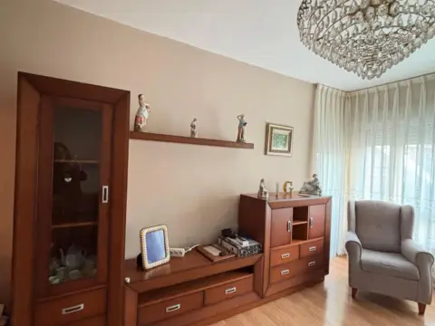 Piso en calle de Arturo Álvarez Buylla, 8