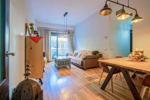 Piso en calle Águila Perdicera, 5