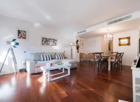 Piso en calle de Easo, 59