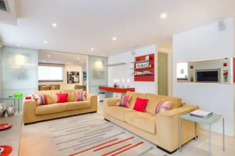 Piso en calle de López Gómez, 28