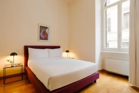 Apartamento en calle de Tomás Zumalacárregui, 20