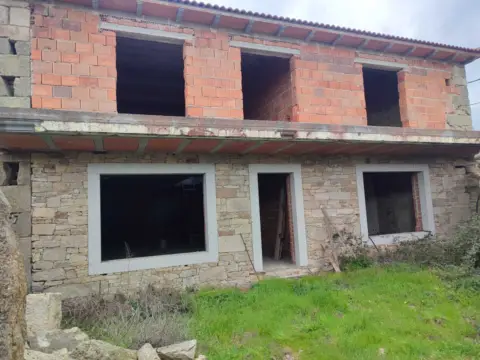 Chalet en calle Tarasco, 2