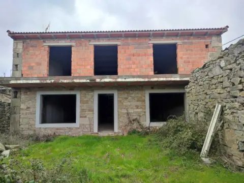 Chalet en calle Tarasco, 2