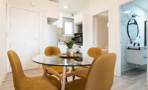 Piso en calle Cuchillería, 2