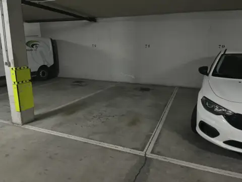 Garaje en Avenida 8 de Marzo,  24